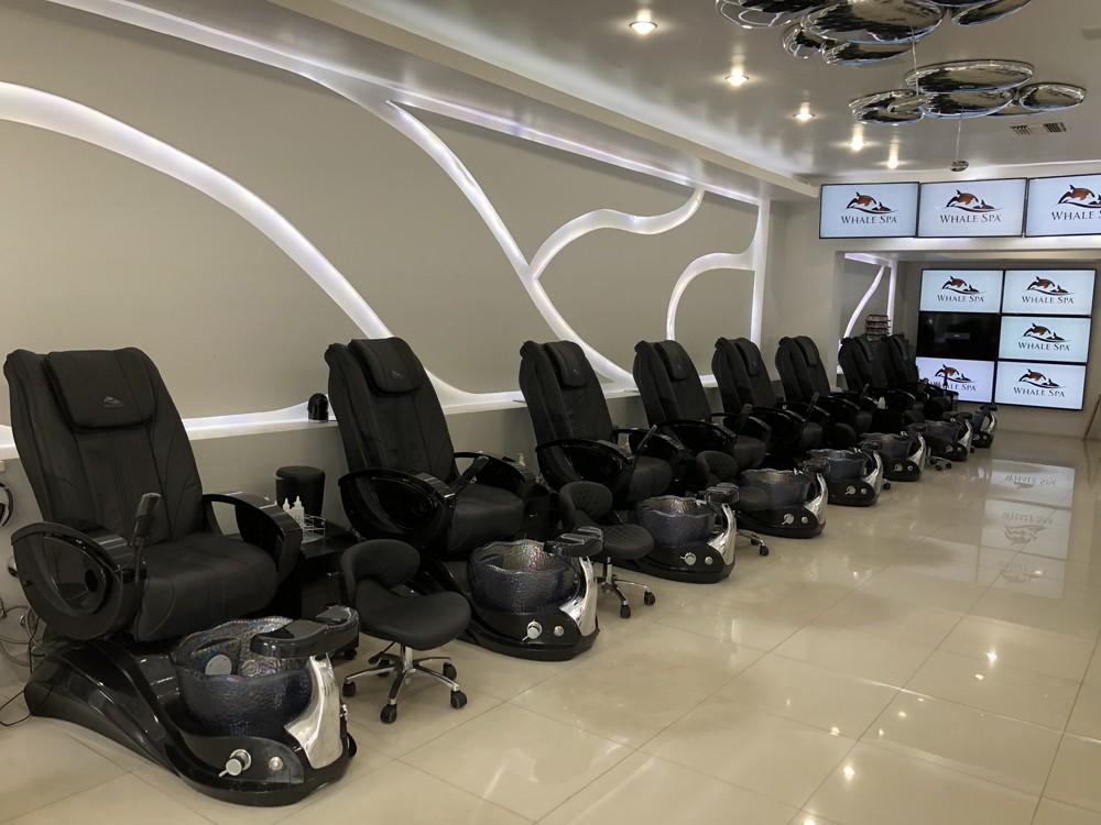 Featured Pedicure Chairs