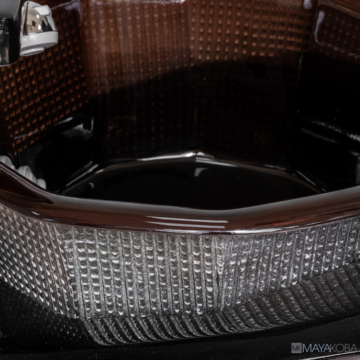 GEOM II Pedicure Spa with LX Chair Top by Mayakoba