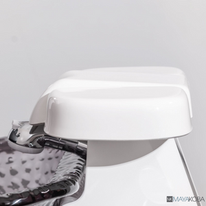 SERENITY Pedicure Spa with FX Chair Top by Mayakoba