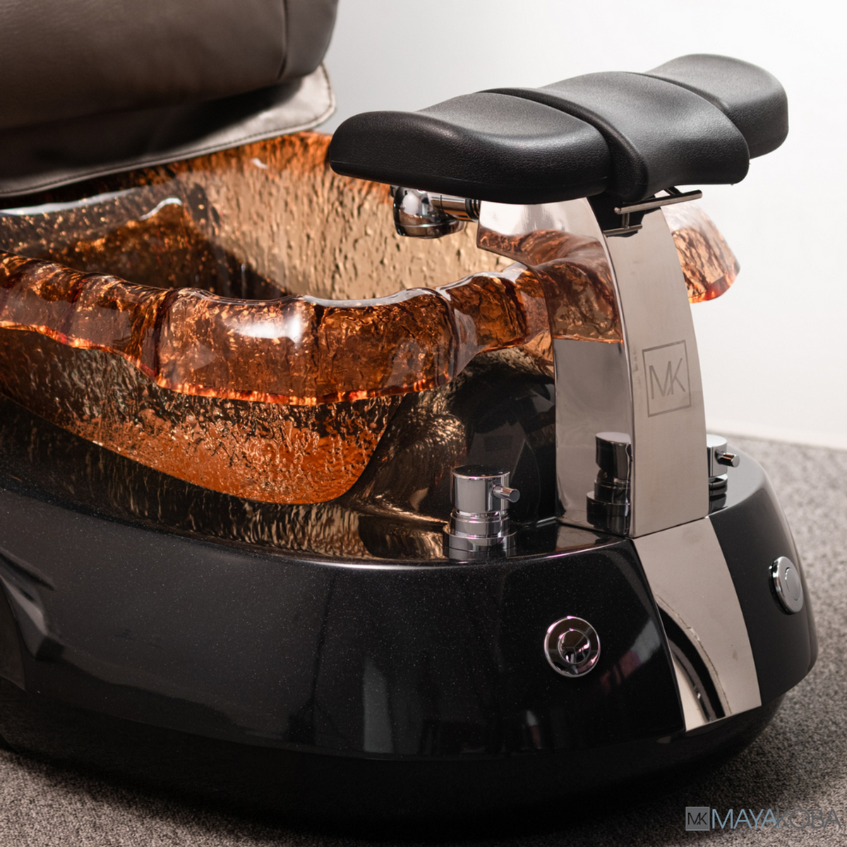 Siena Pedicure Spa w/ LX Chair by Mayakoba
