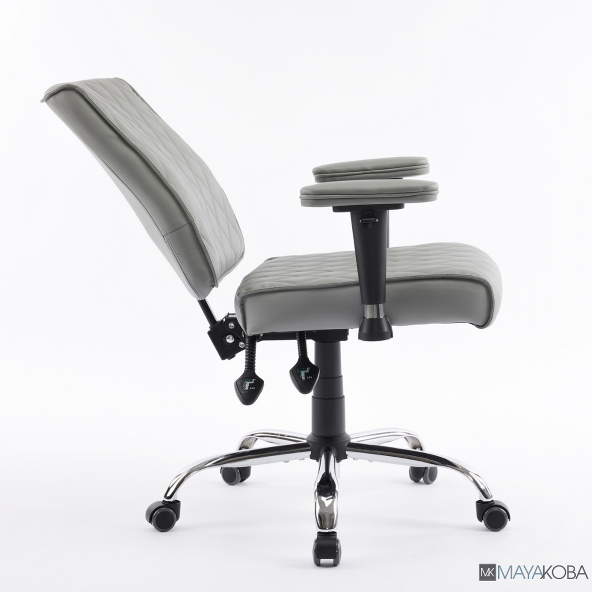 DELIA Customer Chair by Mayakoba